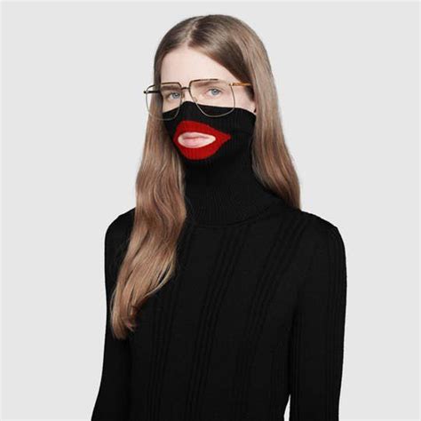 gucci maglia razzista|Gucci Under Fire For Turtleneck Knit Top Evoking 'Blackface', .